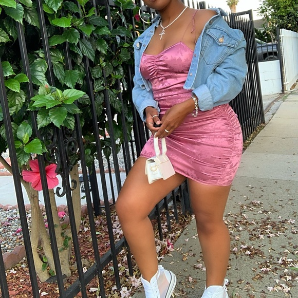 Dress - Picture 2 of 3